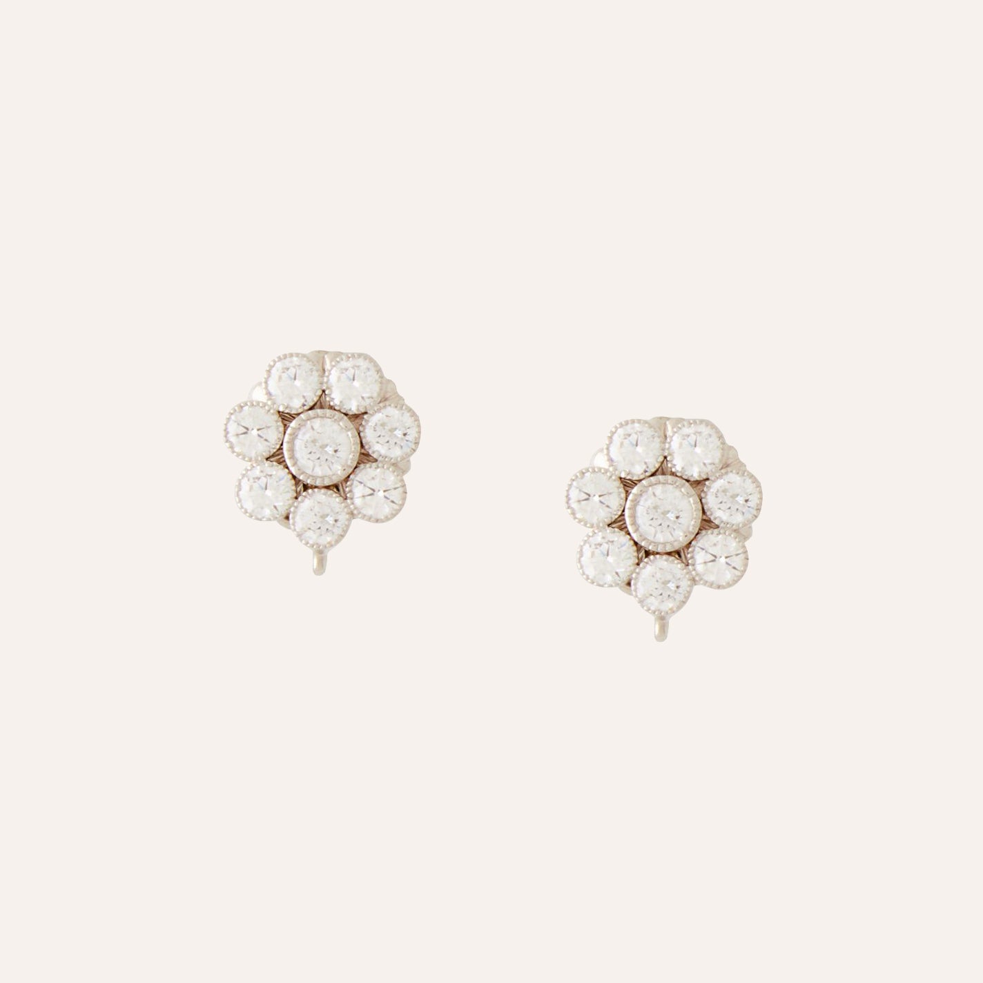 18K White Gold Mini Blossom Earrings