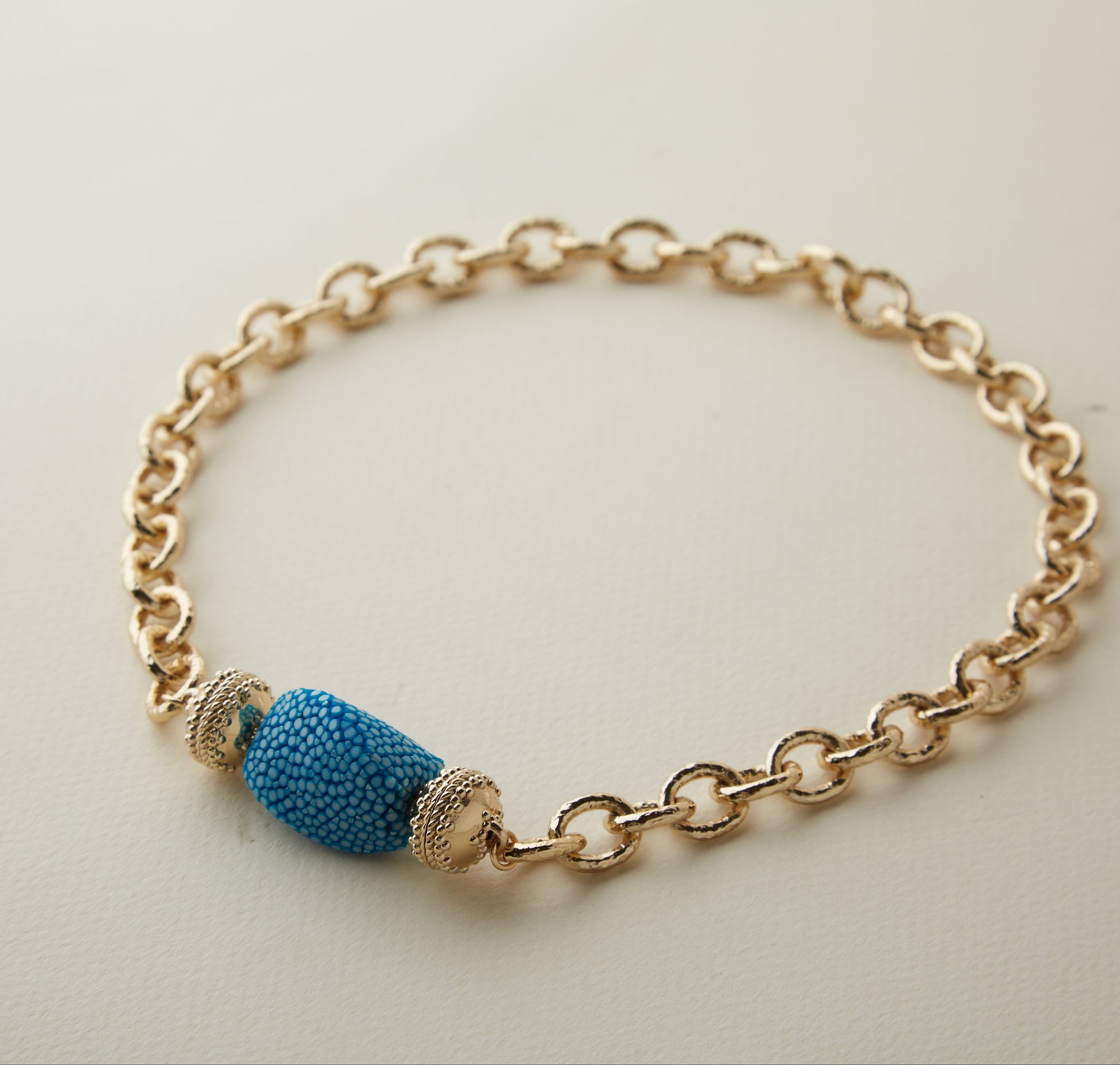 Small Ocean Blue Stingray Centerpiece