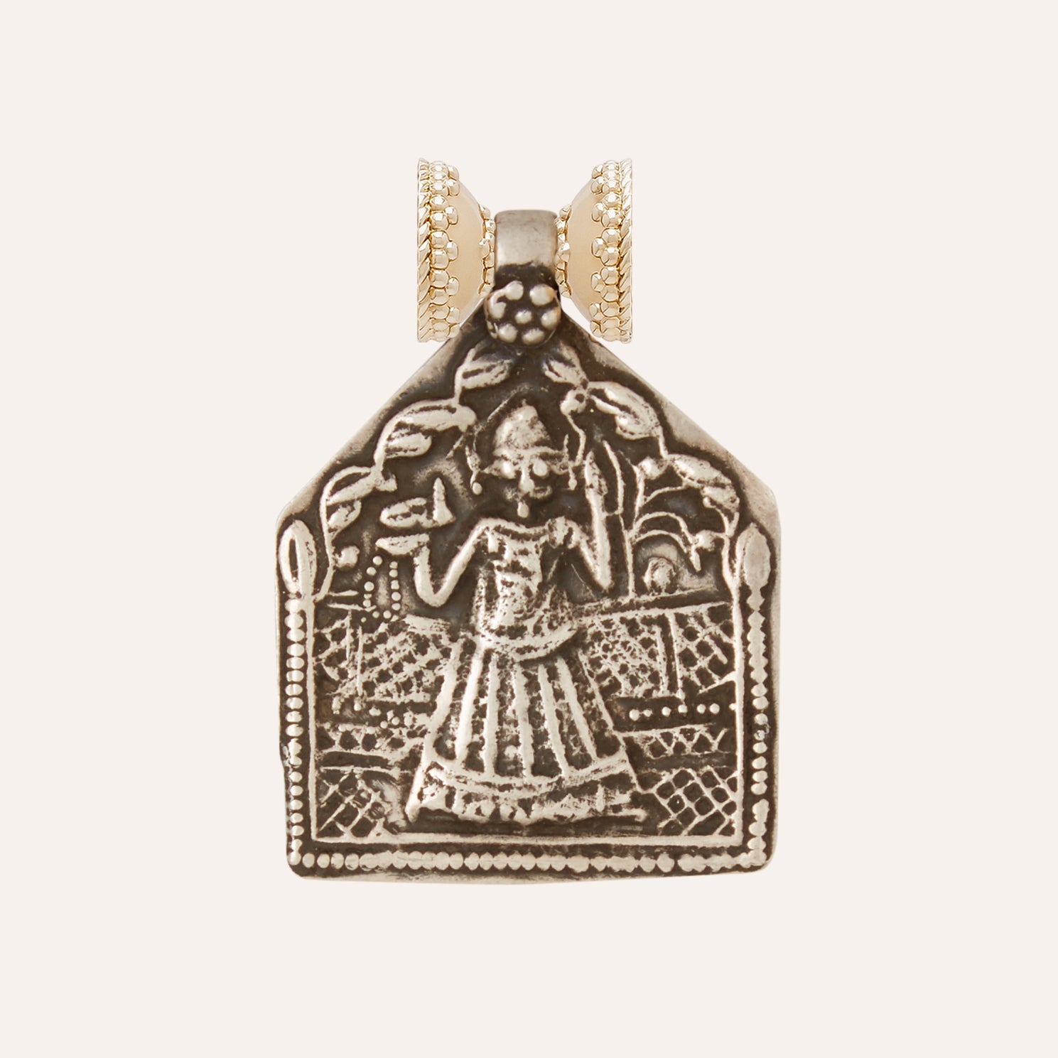 Colaba Silver Warrior Woman Centerpiece