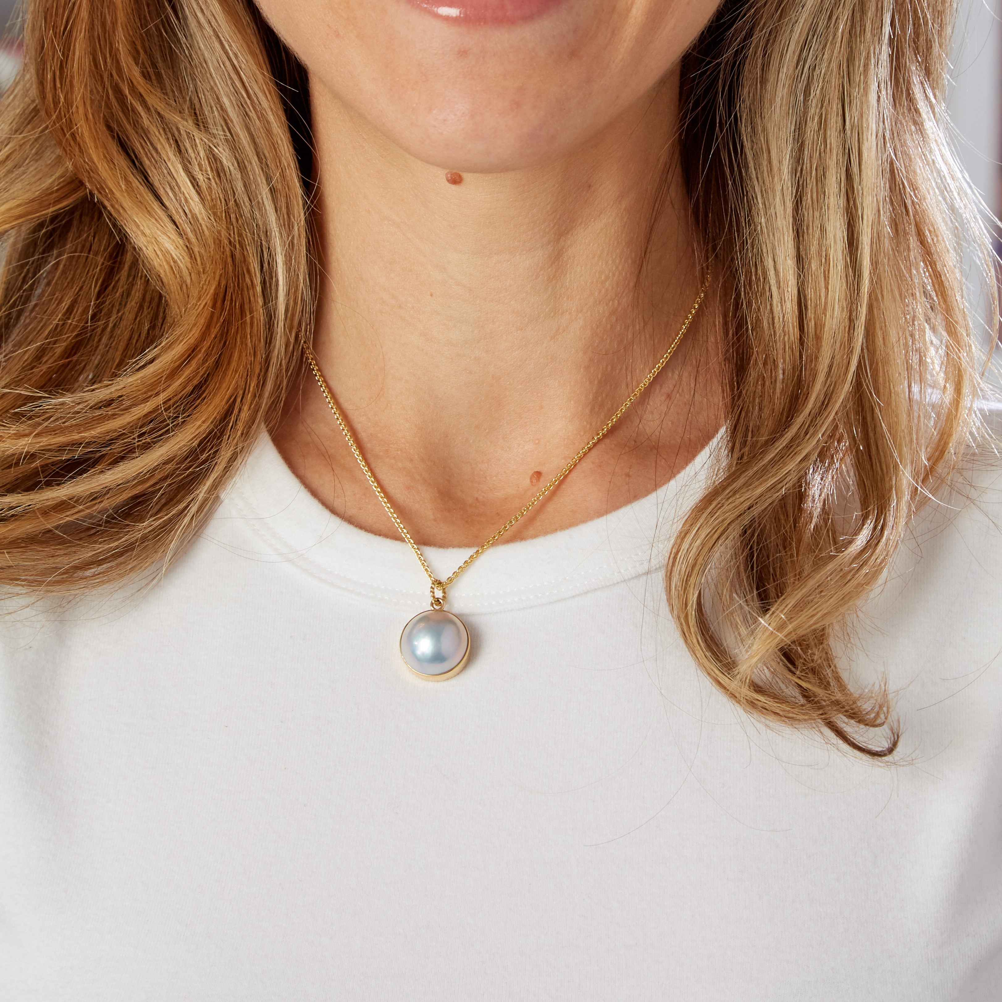Affinity 15mm Freshwater Mabe Pearl Charm
