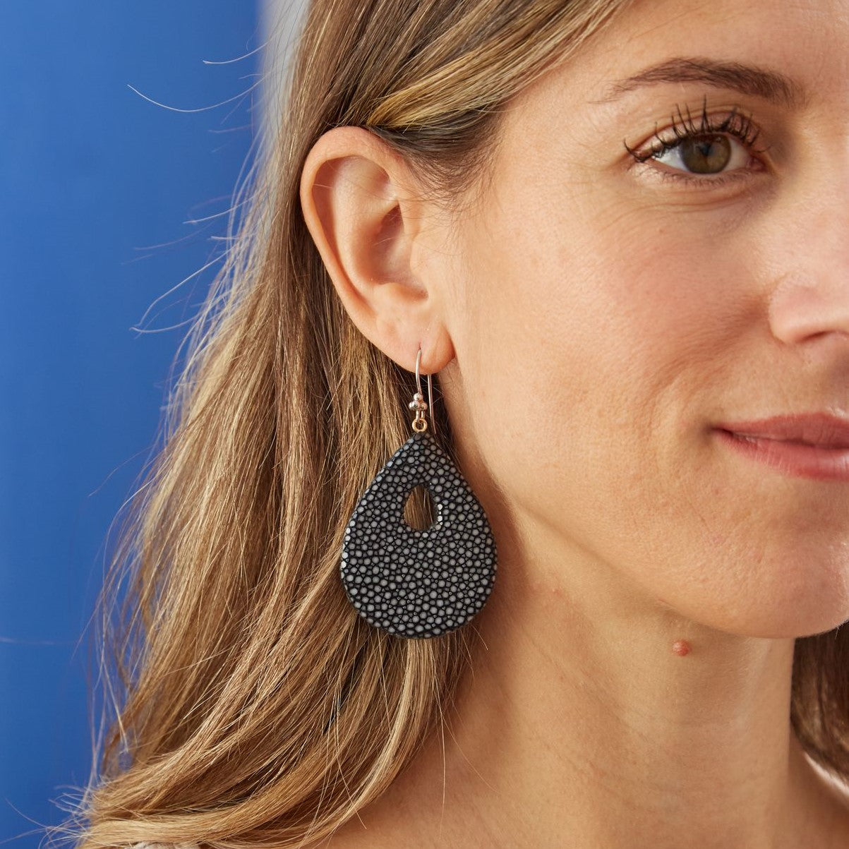 Small Black Stingray Earring Drops