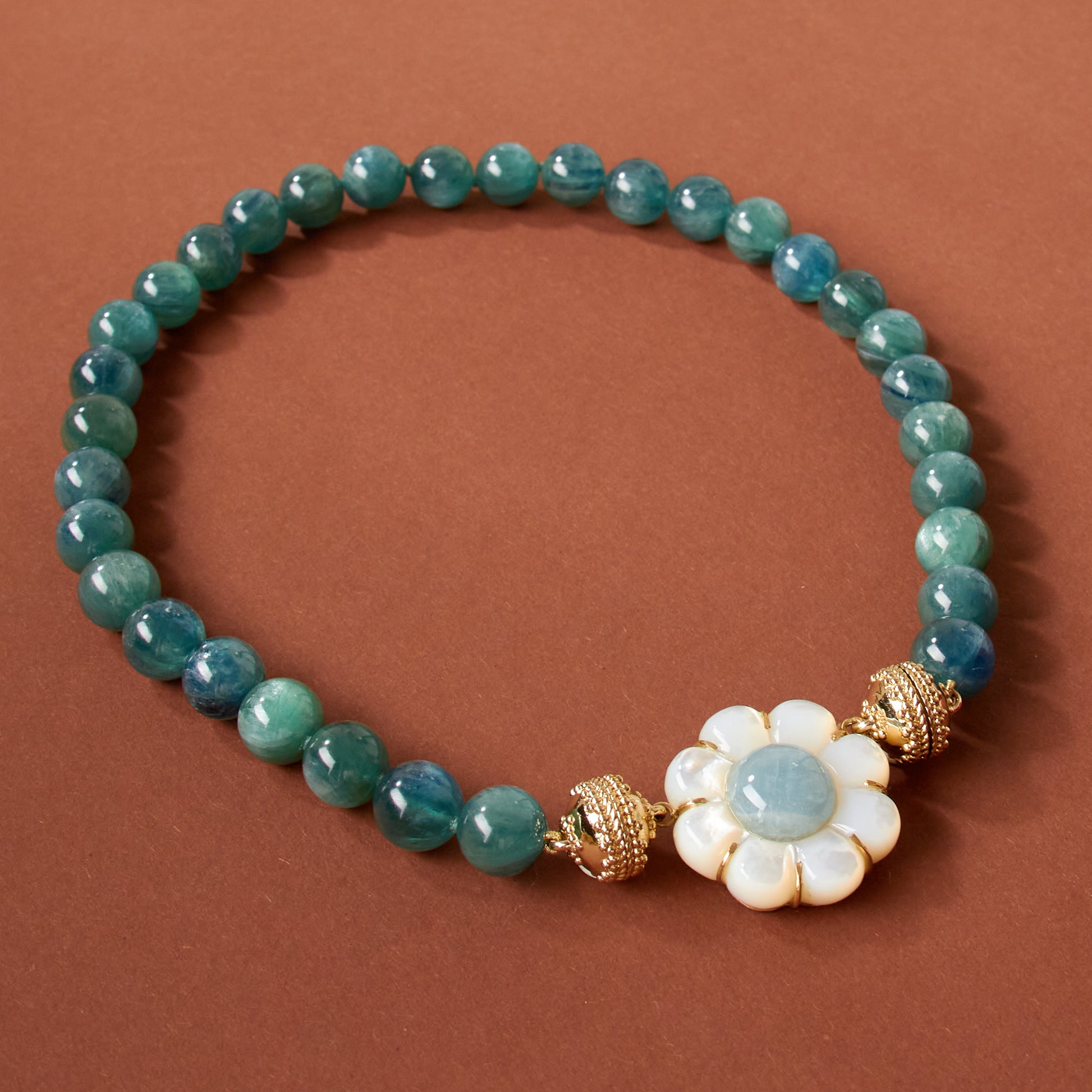 Victoire 12mm Green Kyanite Necklace