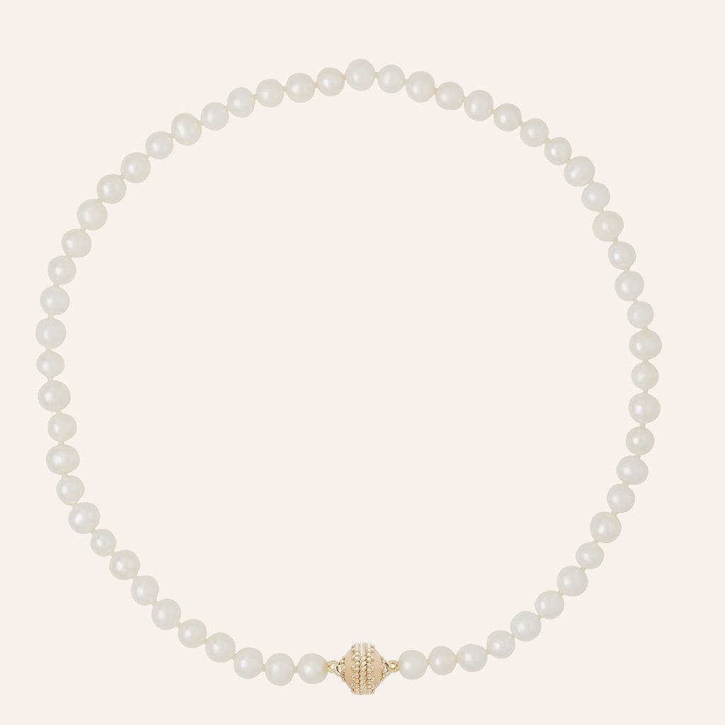 White Freshwater Pearl Mini Necklace