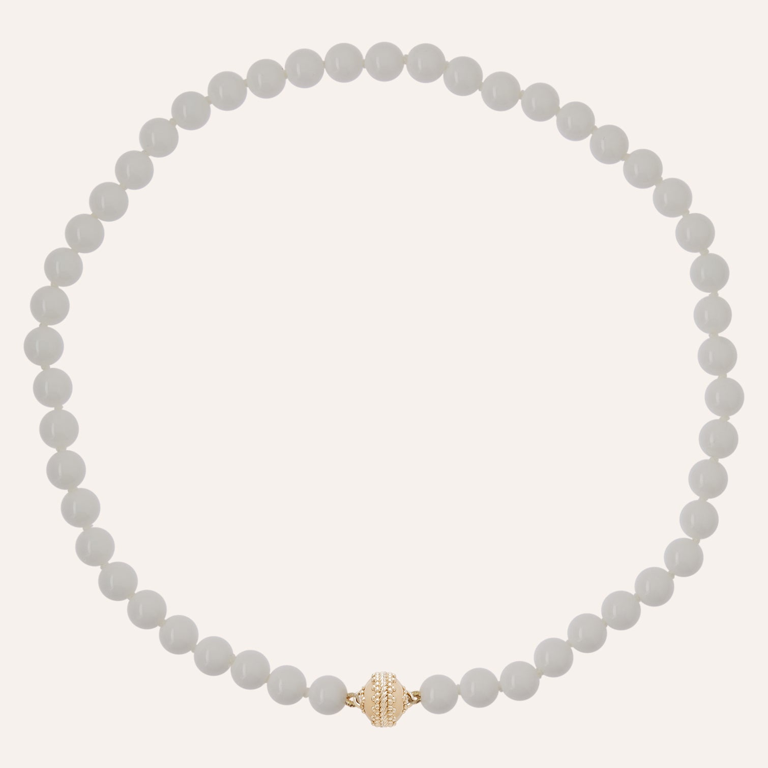 Victoire 8mm White Agate Mini Neckace