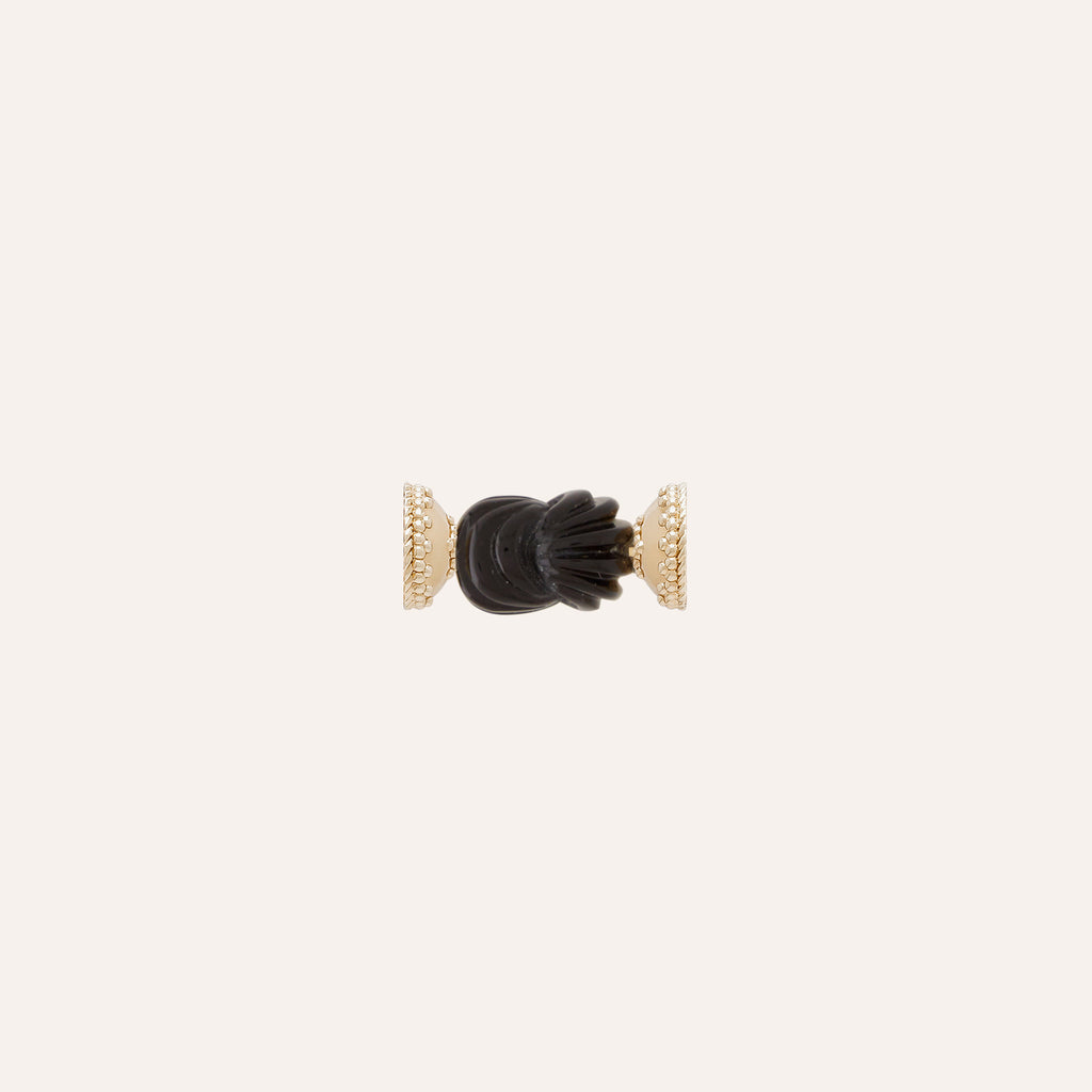 Micro Onyx Carved Knot Mini Centerpiece