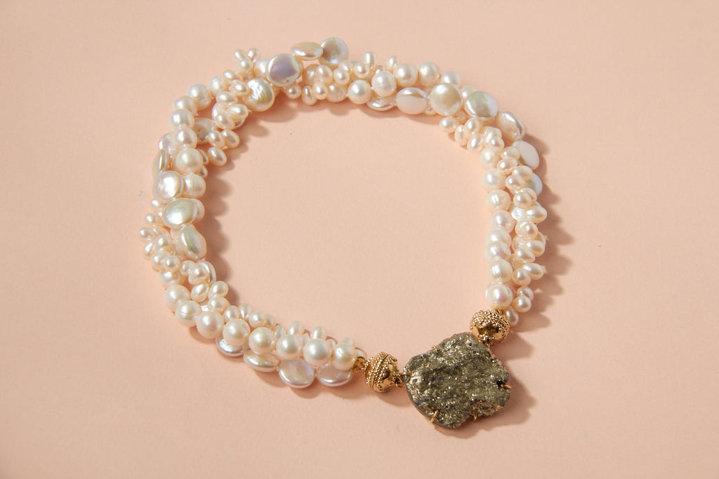 Clara Pearl Necklace