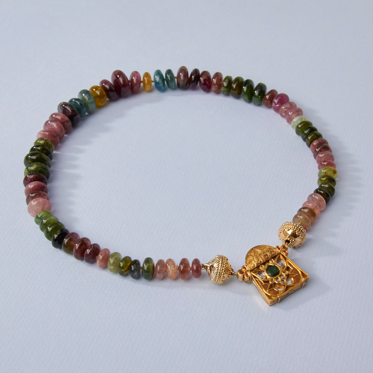 18K Lotus Kundan Centerpiece