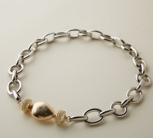 Gold Rush Large Teardrop Centerpiece