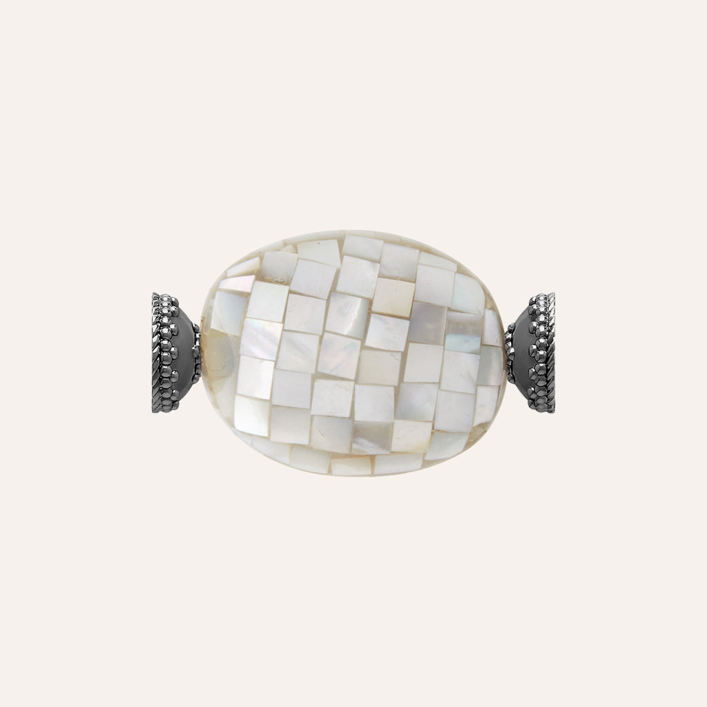 Mosaic Pearl Gunmetal Centerpiece