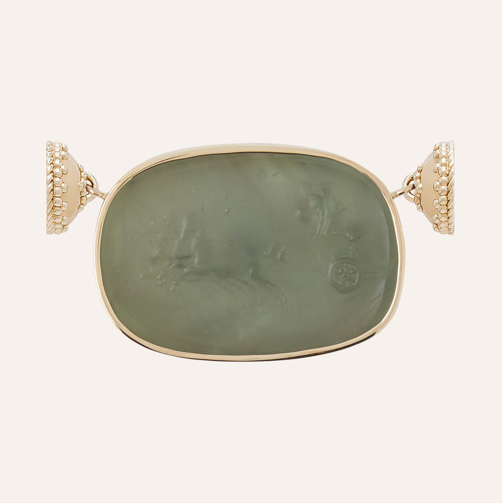 Classic Chariot of Helios Slate Chiara Glass Centerpiece