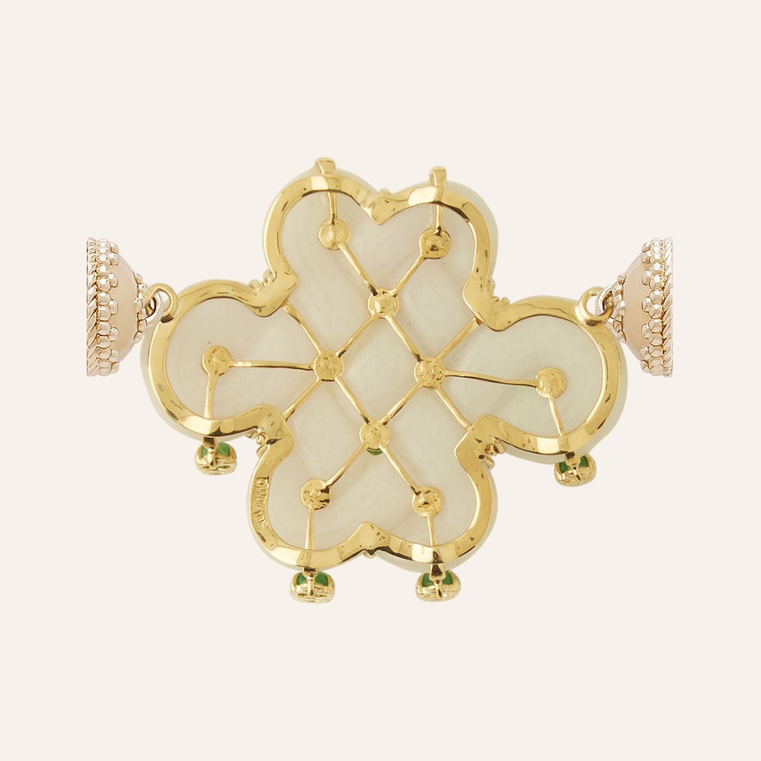 18K Jade Endless Knot Centerpiece