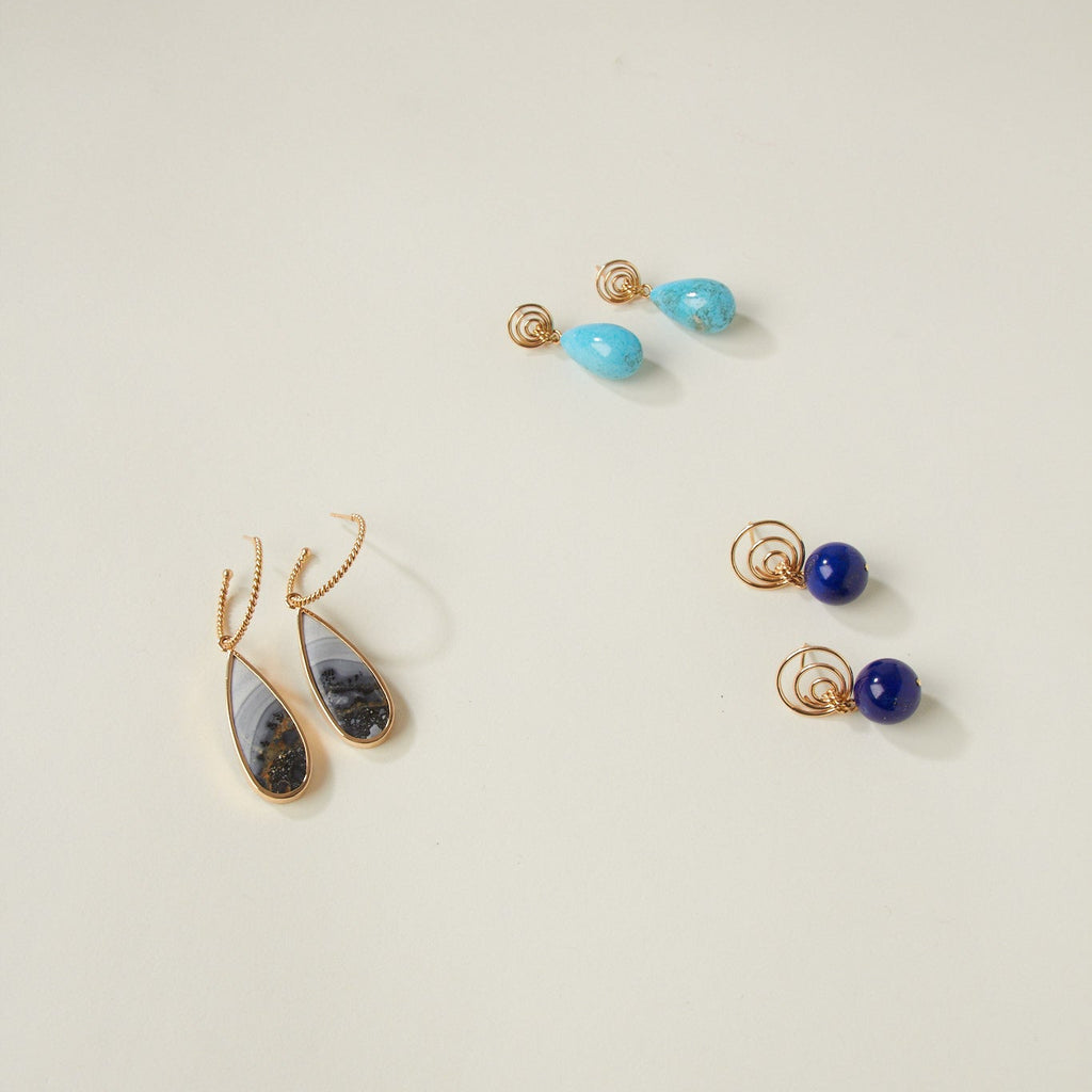 14K Victoire 13mm Blue Lapis Drops
