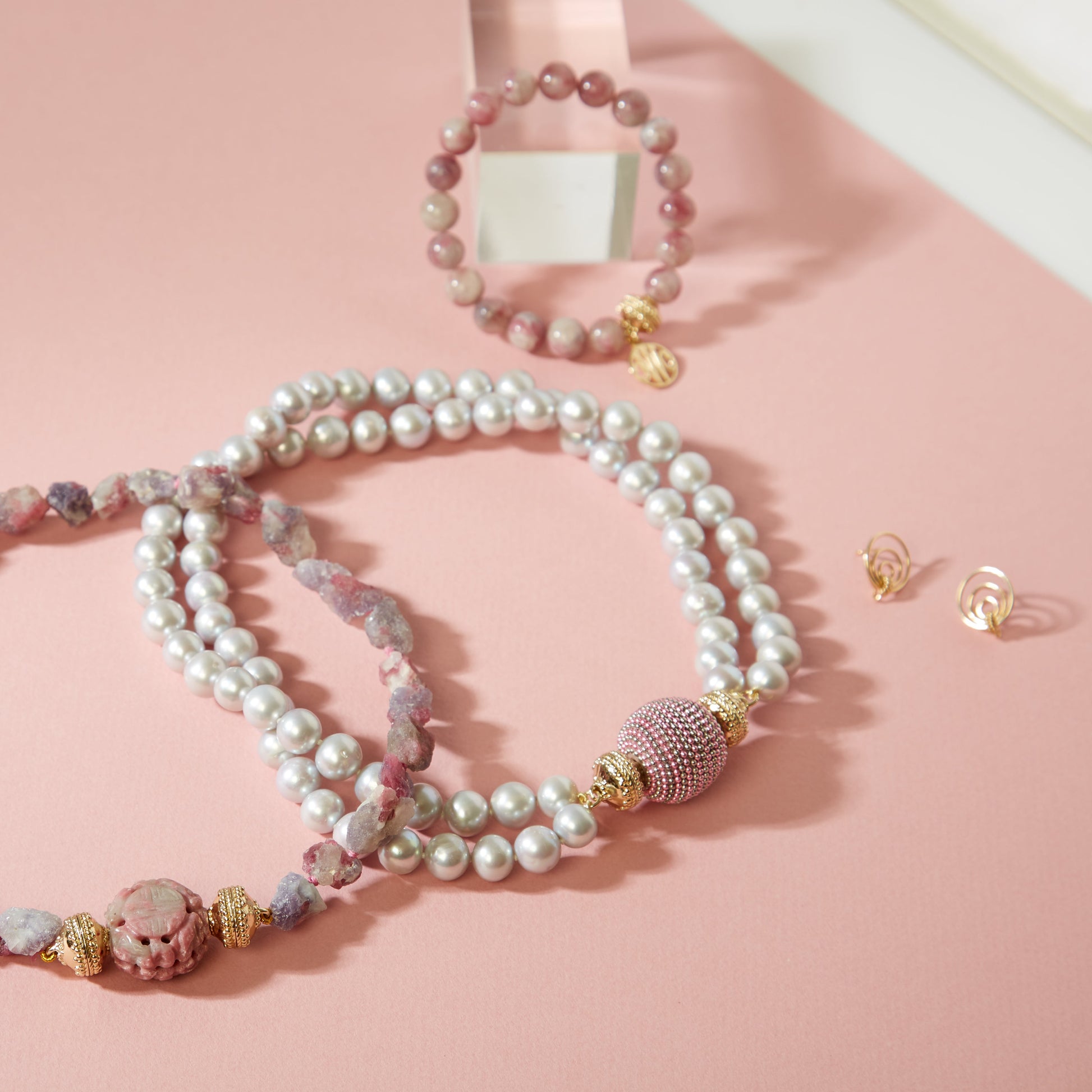 Caviar Mauve & Silver Bead 25mm Centerpiece
