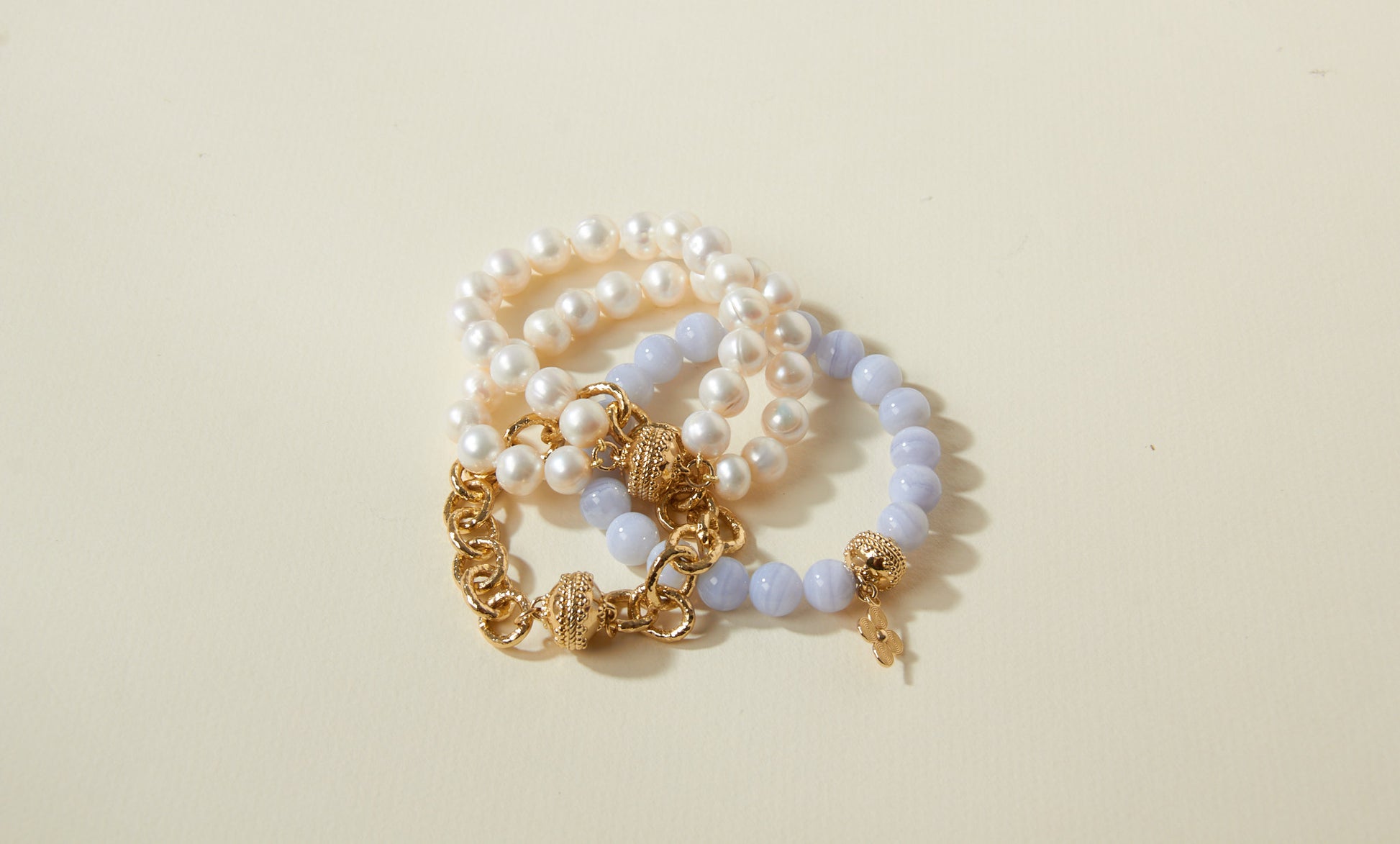 Victoire 10mm Blue Lace Agate Stretch Bracelet