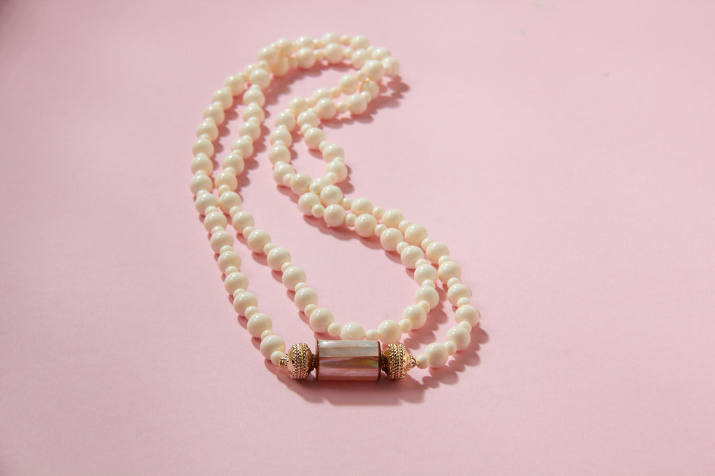 Victoire Multi Conch Shell Necklace