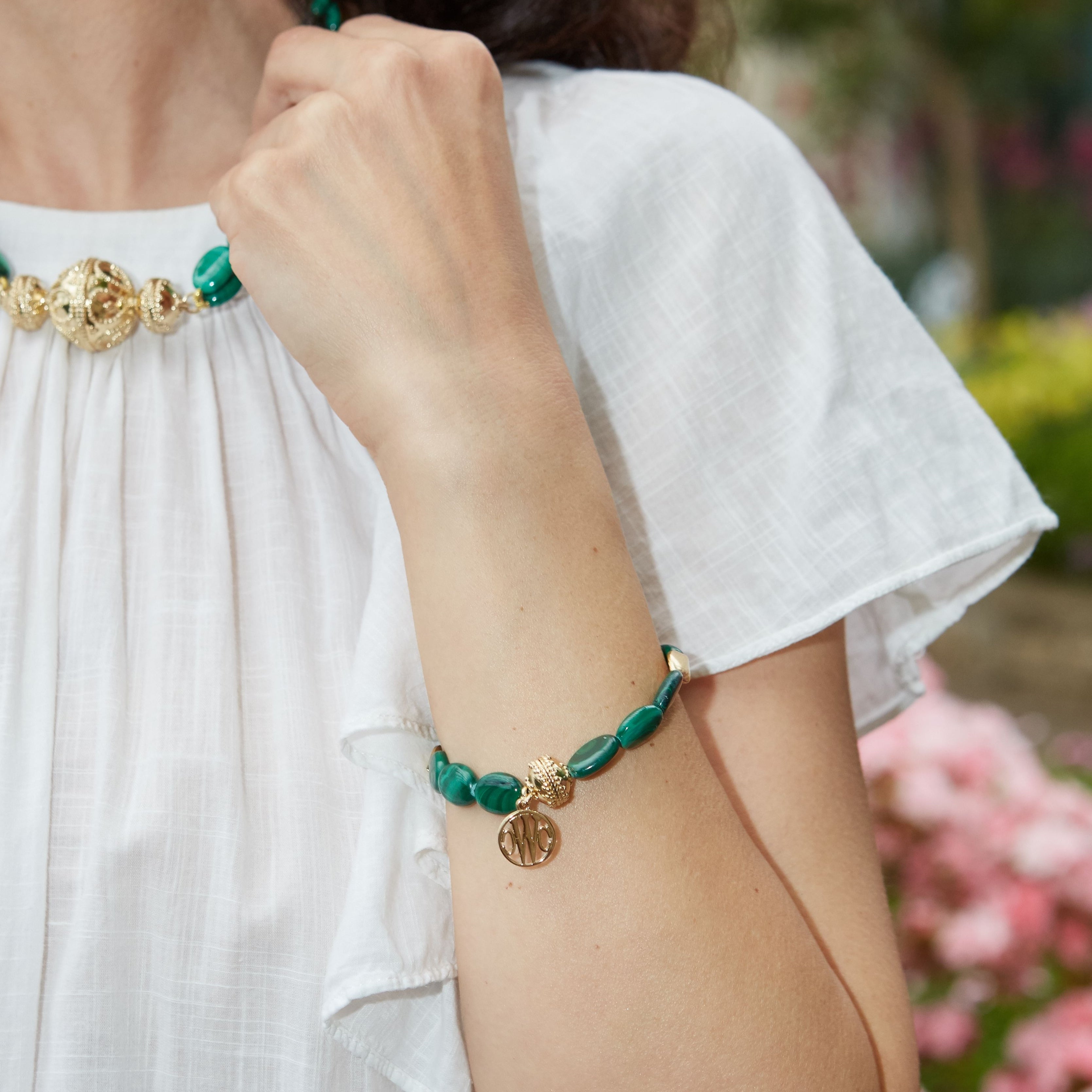 Gold Rush Malachite Oval Stretch Bracelet