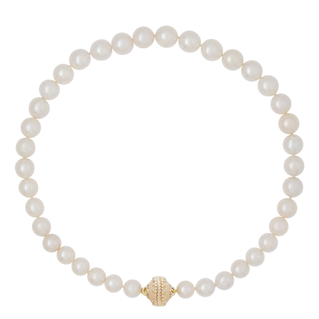 Classic Graduated Pearl Necklace