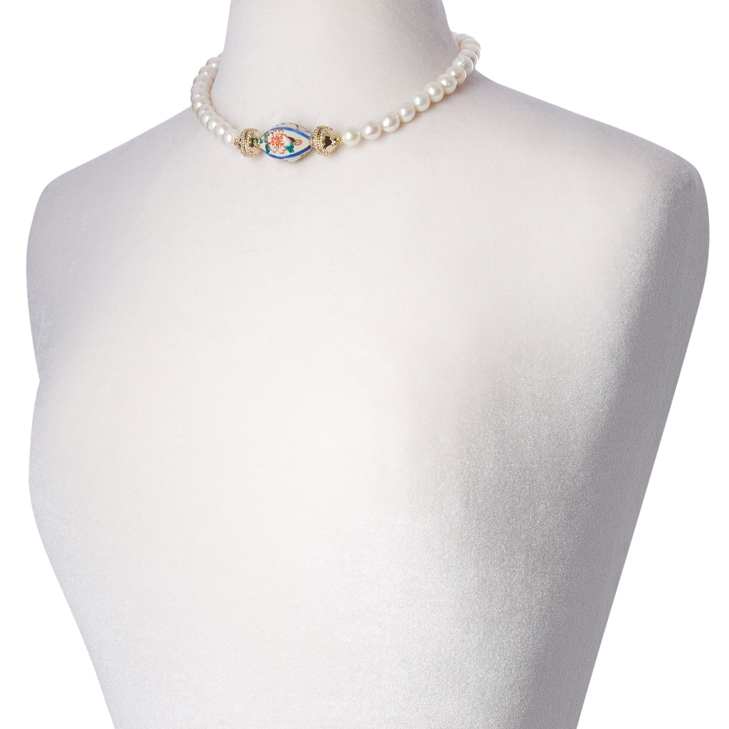 Classic Graduated Pearl Necklace